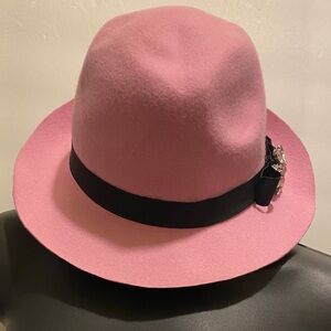 Chic Pink Fedora with Black Ribbon 100% wool